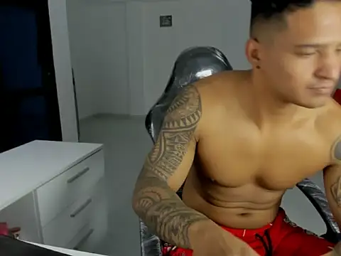 master leather online show from March 24, 5:07 am