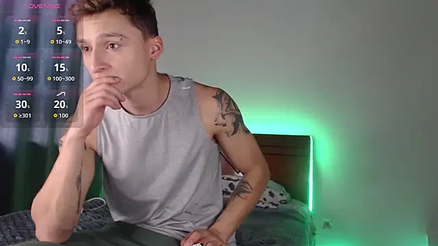 ArthurPhoenixx online show from December 15, 7:52 pm