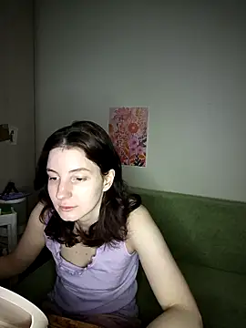 Snapshot of v_crizis324 chatting on February 26, 3:01 pm v crizis324 online show from February 26, 3:01 pm