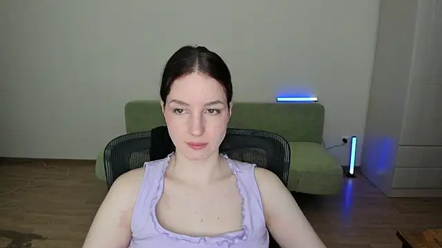 v crizis324 online show from April 30, 1:18 pm