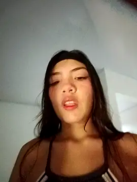 Pretty-v online show from November 13, 1:42 am