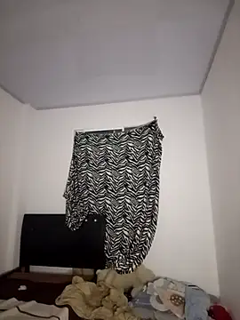 Pretty-v online show from November 14, 12:14 am