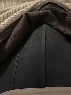 Weisser Riese0 online show from November 12, 6:01 pm