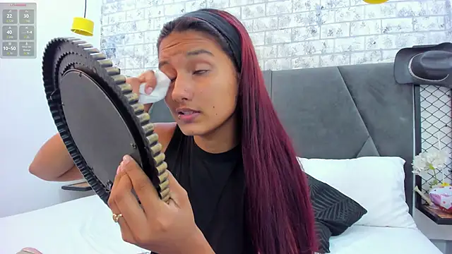 Maray Lous online show from February 4, 8:04 pm