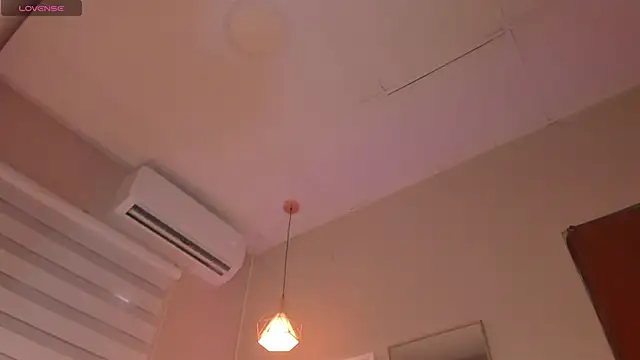 electra a online show from December 19, 1:02 pm