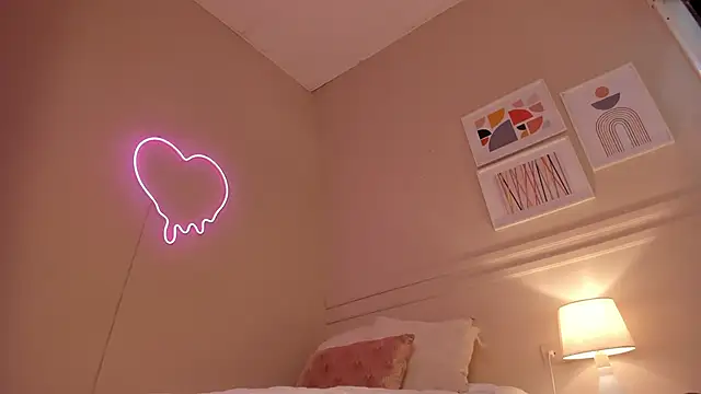 electra a online show from January 9, 1:07 pm