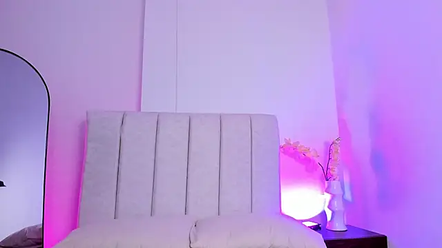 KaliBloom online show from February 27, 9:58 pm