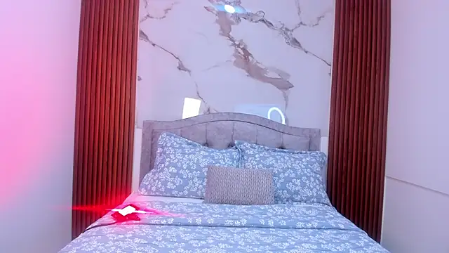 KaliBloom online show from November 20, 7:25 pm