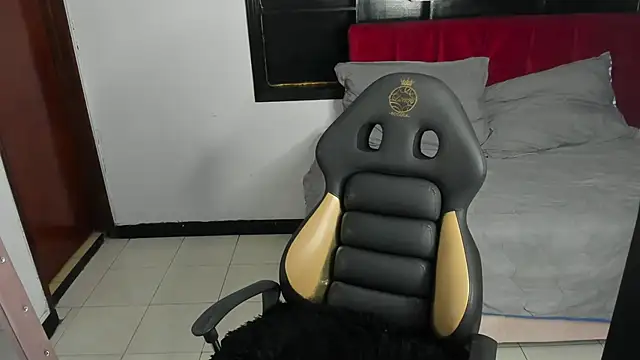 Belladonna trix online show from December 1, 8:10 pm