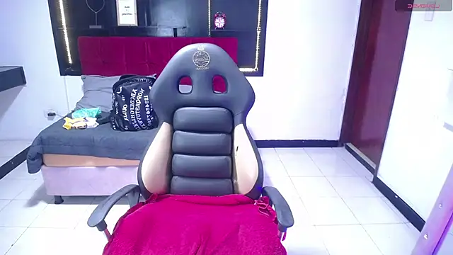 Belladonna trix online show from April 15, 2:43 pm