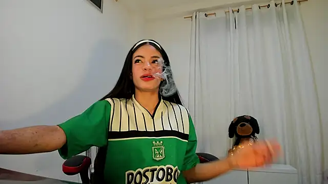 ana maria    online show from May 2, 12:49 am