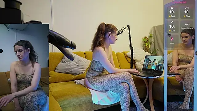 SUZANNEXXXXXX online show from March 1, 10:21 pm