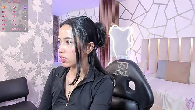 Joselyn tay online show from April 2, 5:41 pm