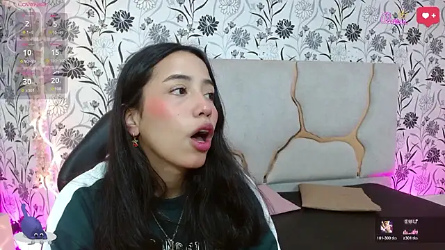 Snapshot of Joselyn_tay chatting on February 26, 12:16 pm Joselyn tay online show from February 26, 12:16 pm