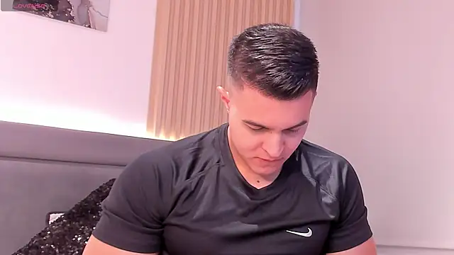 Mason bennet online show from July 18, 1:41 pm