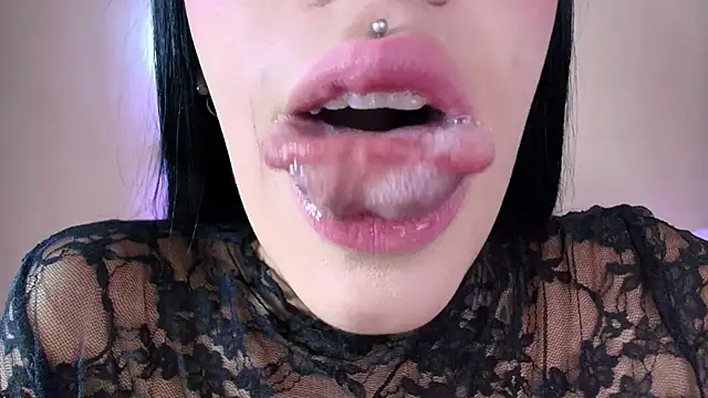 catte jensen online show from November 17, 5:00 am