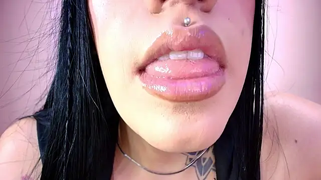 catte jensen online show from April 17, 4:04 am