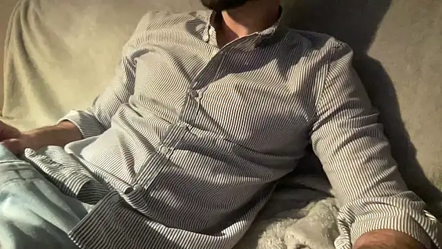 Pmendes98 online show from February 11, 6:41 pm