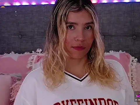 Antonella Lee online show from January 14, 6:33 pm