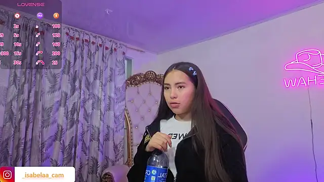 ISABELA TAY online show from May 7, 11:57 am