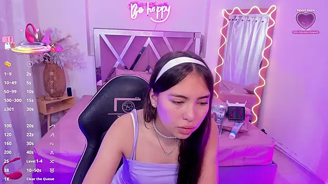 ISABELA TAY online show from November 18, 12:41 pm