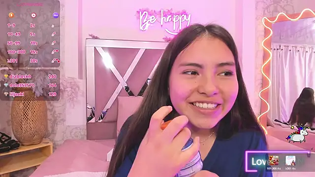 ISABELA TAY online show from January 5, 5:38 pm