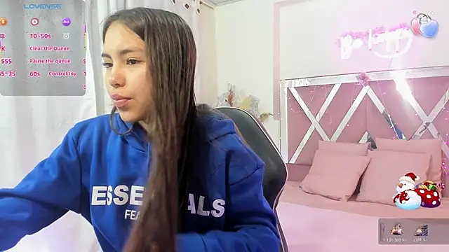 ISABELA TAY online show from December 3, 11:31 am