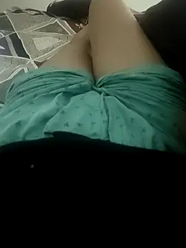 Snapshot of unicornhair69 chatting on November 12, 11:14 am unicornhair69 online show from November 12, 11:14 am