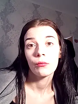 Snapshot of JhonSHelBy7LuNa chatting on February 14, 11:43 am JhonSHelBy7LuNa online show from February 14, 11:43 am