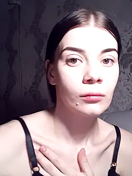 Snapshot of JhonSHelBy7LuNa chatting on January 8, 1:50 pm JhonSHelBy7LuNa online show from January 8, 1:50 pm