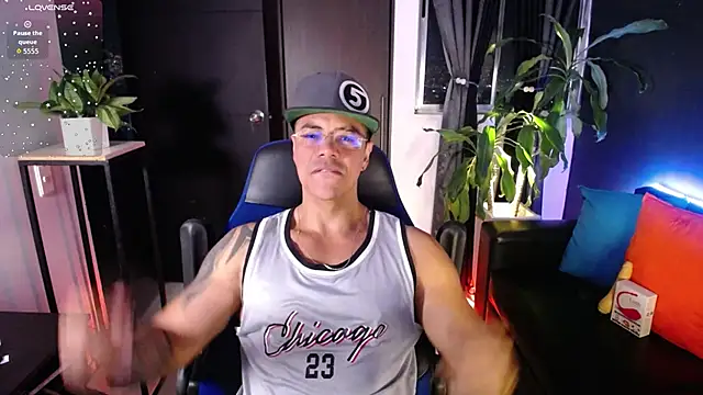 Zed ferrer online show from January 9, 1:56 am