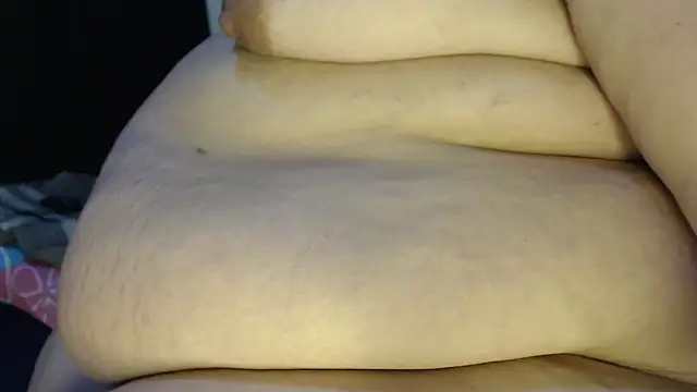 Danna chubby  online show from March 5, 10:59 pm