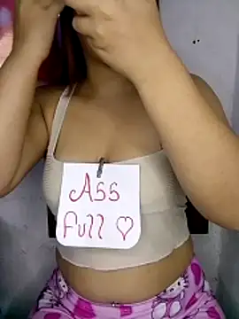 Girl Nasty Dirty online show from March 14, 4:07 am