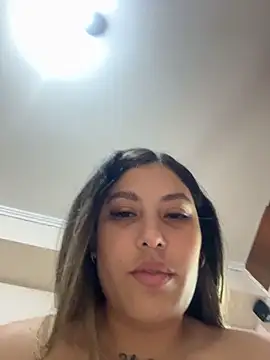 Snapshot of Anna_Bitch_Disgusting chatting on February 3, 6:40 am Anna Bitch Disgusting online show from February 3, 6:40 am