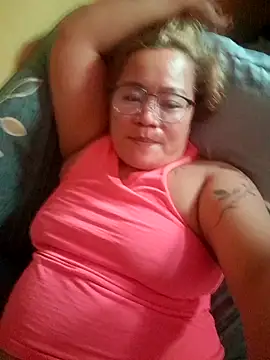 loriepinay46 online show from June 14, 10:05 am