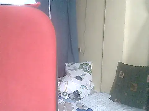 loriepinay46 online show from April 4, 3:07 pm