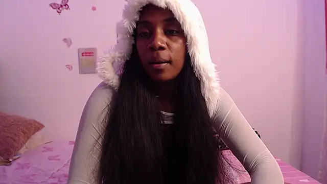 AishaOwens online show from December 2, 8:21 pm