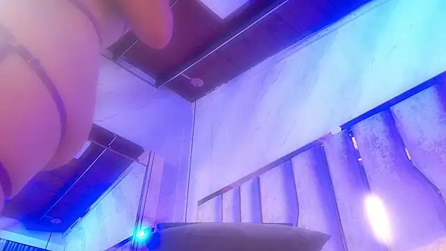 Caroline palmerr online show from January 8, 3:45 am