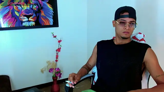 Isaacas  online show from November 12, 11:58 am