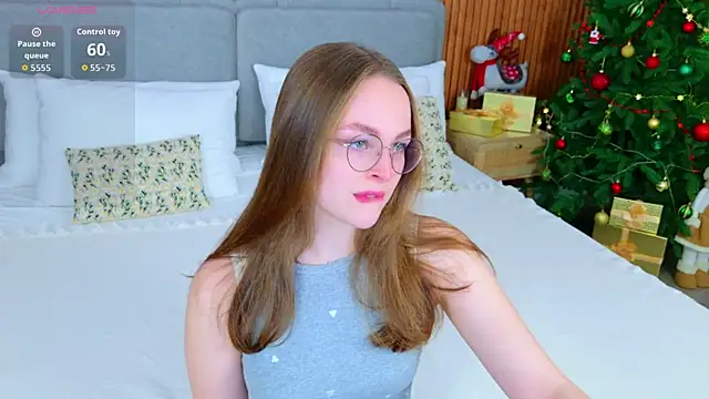 MadisonSmitt online show from January 13, 5:11 am