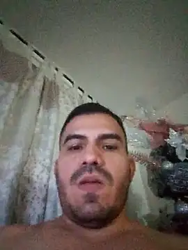 Snapshot of mrgroot16 chatting on November 15, 5:55 am mrgroot16 online show from November 15, 5:55 am