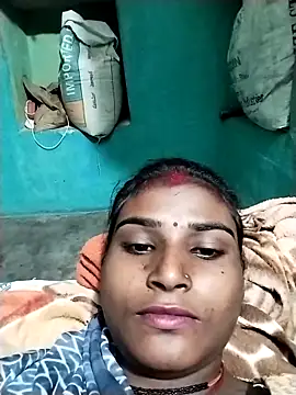 Big Lovexx online show from March 27, 9:05 pm