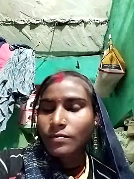 Big Lovexx online show from November 25, 3:45 pm