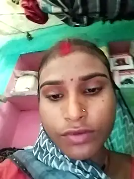 Big Lovexx online show from April 10, 9:27 am