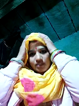 Hot kamla online show from December 15, 10:59 pm