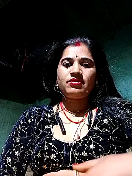 Hot kamla online show from April 10, 3:41 pm