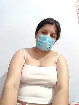Cute hotzara online show from May 8, 5:44 am