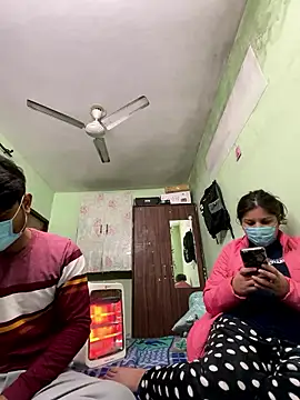 Snapshot of Cute_hotzara chatting on January 12, 5:03 am Cute hotzara online show from January 12, 5:03 am