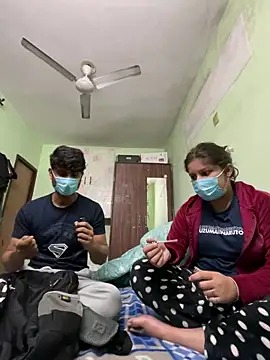 Snapshot of Cute_hotzara chatting on December 23, 4:56 am Cute hotzara online show from December 23, 4:56 am