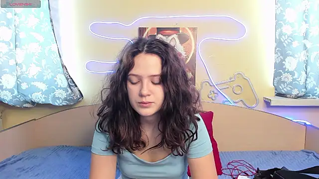 Anora Miller online show from February 4, 9:04 am